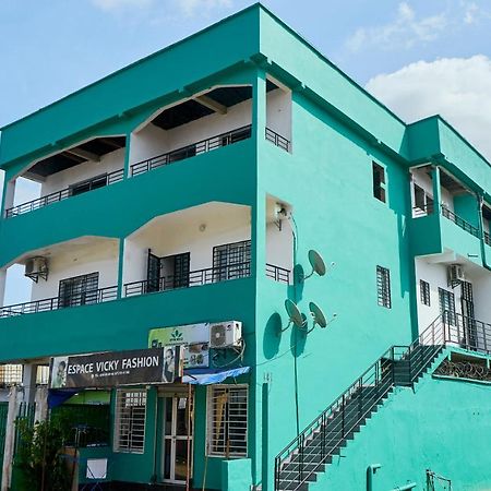 L'Immeuble Queen M.N.M Douala Ngoại thất bức ảnh