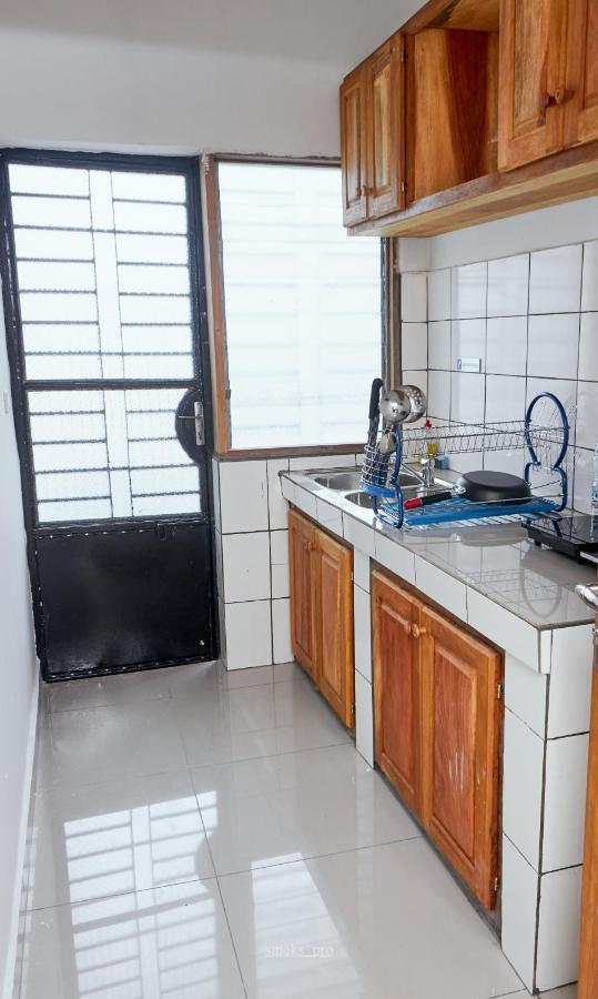 L'Immeuble Queen M.N.M Douala Ngoại thất bức ảnh